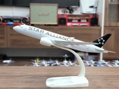 Mô hình máy bay Star Alliance