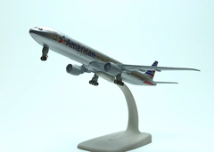 Mô hình máy bay American Airlines