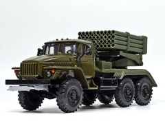 Mô hình xe Ural 4320 - BM21