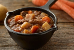 Thịt bò hầm hiệu Dinty Moore Beef Stew - 567g