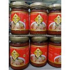 Gia vị lẩu thái Regal Thai Tomyum Curry Paste  235g