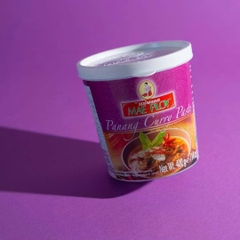 Gia vị Cà ri Panang Curry Paste hiệu Mae Ploy - Hủ 400g