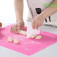 Tấm lót silicon nhào bột làm bánh 50x40cm