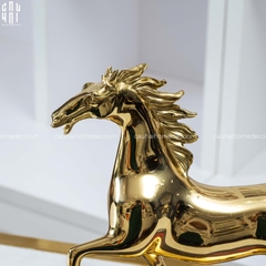 TƯỢNG GOLDEN HORSE OF FORTUNE S29