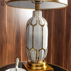 SEPHORA PORCELAIN SIDE TABLE LAMP