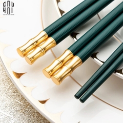 SET 5 ĐÔI ĐŨA NGỌC LỤC BẢO