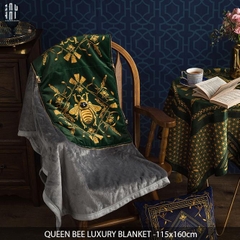 QUEEN BEE LUXURY BLANKET (115x160CM)