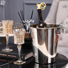 VÒI RÓT RƯỢU VANG - GOLDEN ELK POURER WINE SPOUT