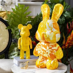 TƯỢNG ULTRA BUNNY 51CM