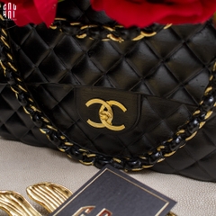 GIỎ CẮM HOA COMPOSITE BLACK CHANEL