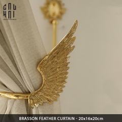 BRASSON FEATHER CURTAIN
