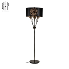 VERSUS FLOOR LAMP