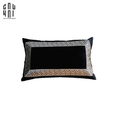 GỐI SOFA NHUNG CROCHET - NOIR 30X50CM