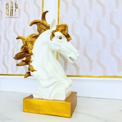 TƯỢNG ĐIÊU KHẮC CAVALLIERE D'OR