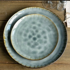 Men Rạn Sắc Xám [Đĩa/Tô]