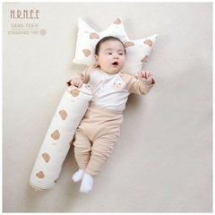 Gối vương miện họa tiết