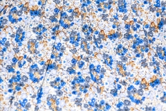 Váy hoa xanh cắt eo