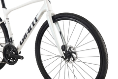 GIANT 2026 REVOLT-F 2
