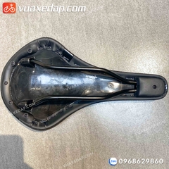 Yên xe đạp GIANT XTC 800