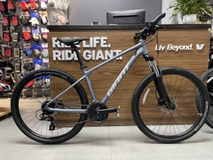 GIANT 2025 ATX 810 27.5