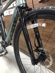 2023 GIANT REVOLT X ADV PRO 2