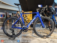 GIANT Propel Adv 1 (2024)