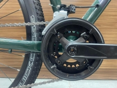 2024 GIANT ATX 830