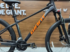 GIANT 2026 ATX 810 27.5