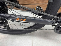 GIANT 2026 ATX 810 27.5