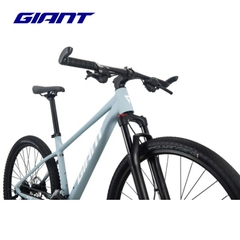 GIANT 2026 ATX 810 27.5