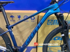 Xe đạp GIANT XTC ADV 2 27.5 2021