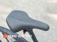 GIANT ATX 830 2023