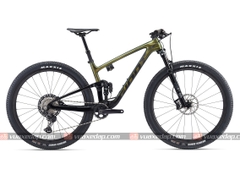 2022 GIANT ANTHEM ADV PRO 29 1