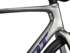 GIANT 2024 DEFY ADV 1