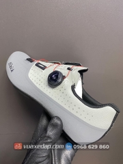 Giày xe đạp Fizik Overcurve R4