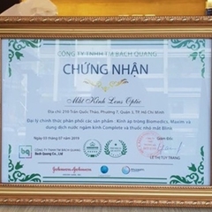 Kính áp tròng trong suốt Clariti Elite dùng 1 tháng, lens không màu có độ cho mắt cận- Lens Optic