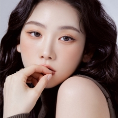 Kính áp tròng 6 tháng màu Mute Gray, Lens Xám Trầm Chính Hãng