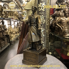Tượng Hưng Đạo Vương Bằng Đồng