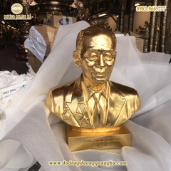 Tượng Truyền Thần Thiếp Vàng