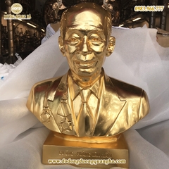 Tượng Truyền Thần Thiếp Vàng