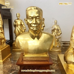 Tượng Truyền Thần Thiếp Vàng