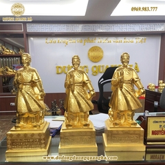 Tượng Trần Hưng Đạo Đồng Đỏ Thiếp Vàng 9999 Cao 60cm
