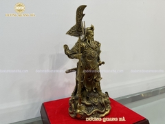 TƯỢNG QUAN CÔNG 5 CỜ BẰNG ĐỒNG VÀNG TỈ MỈ CHI TIẾT