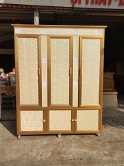 tủ nhôm 3 cánh