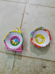 bát bột hình bé