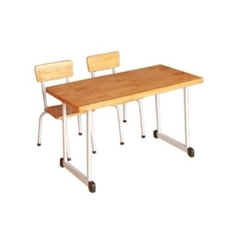 Bàn mầm non mặt gỗ ghép thanh chân gấp ngang
