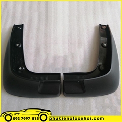 Chắn bùn xe Kia Rondo