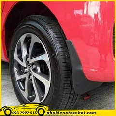Chắn bùn xe Toyota Wigo