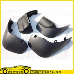 Chắn bùn xe Toyota Yaris