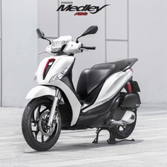 ​​​​​​​Piaggio Medley 2021 mới